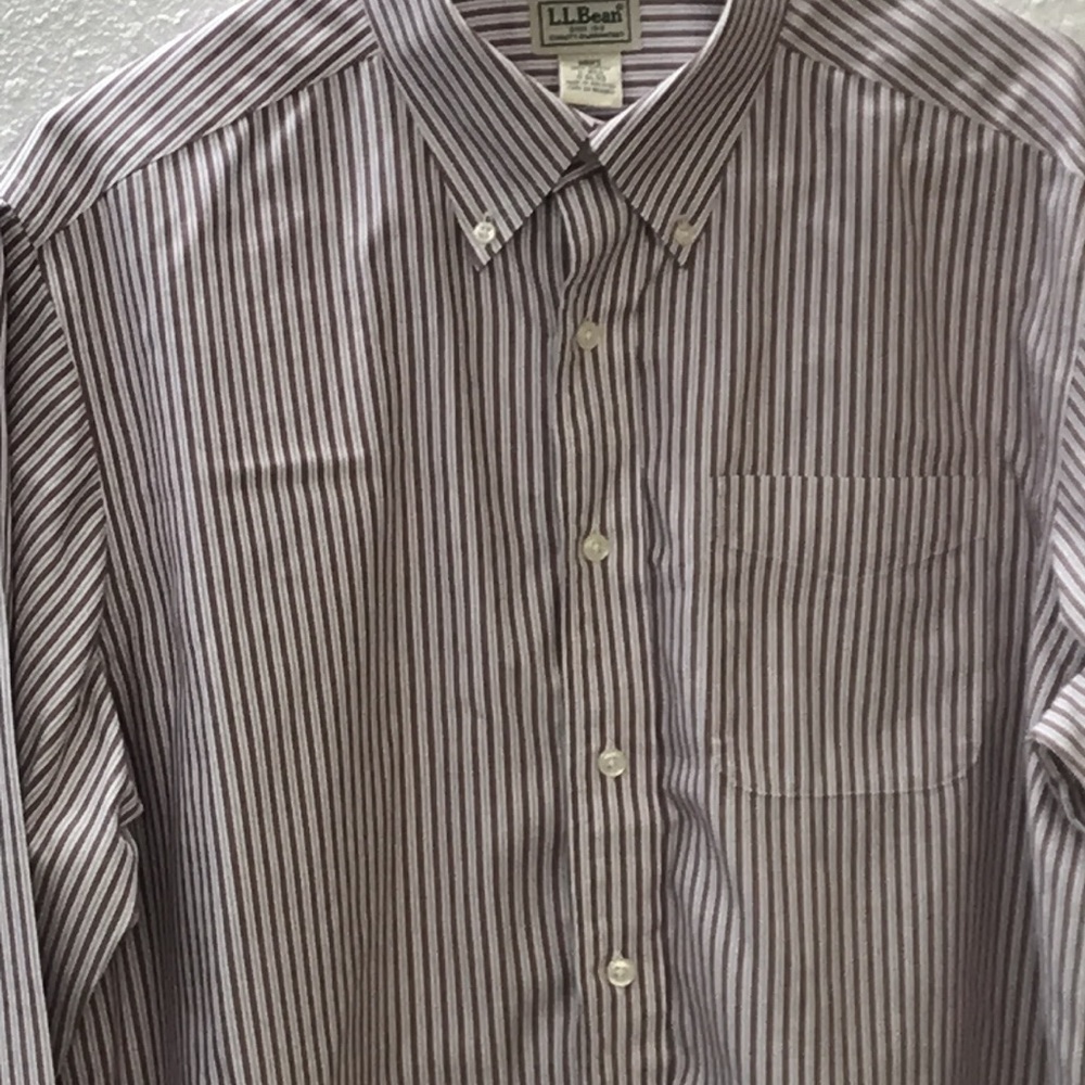 L.L.Bean Wrinkle Resistant Button Down Collar Men… - image 2